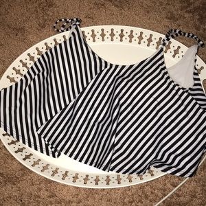 Kortni Jeane Swing Top, black and white, M